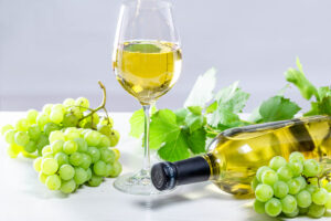 Read more about the article The Ultimate Guide to Wine