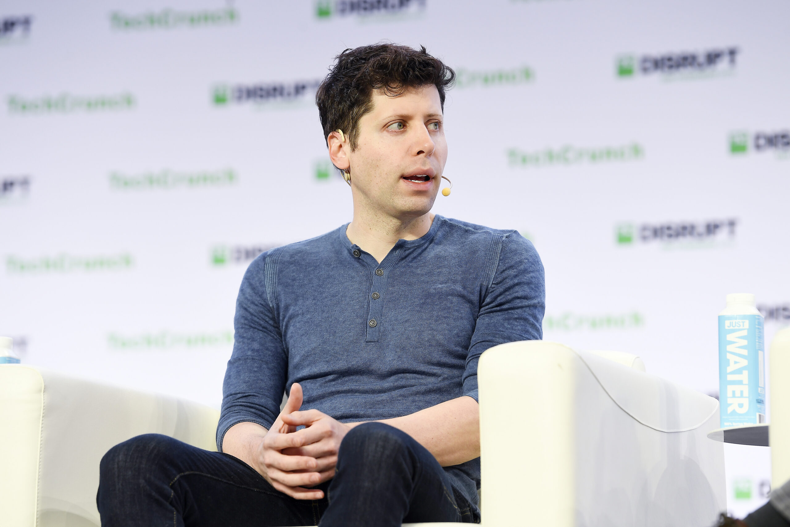 You are currently viewing Sam Altman Net Worth: The CEO of OpenAI