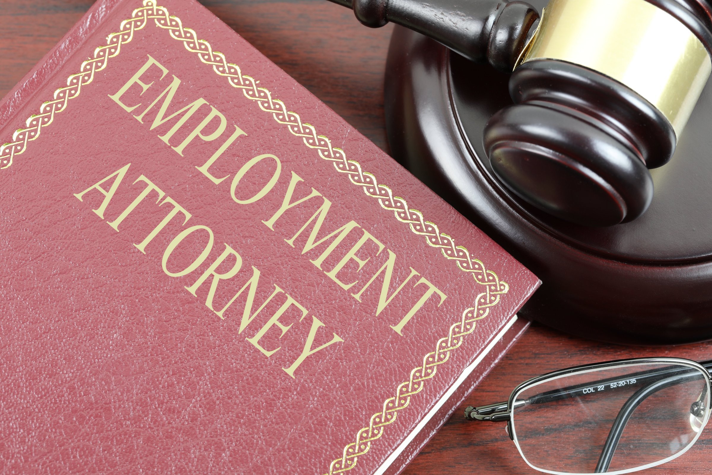 You are currently viewing The Essential Guide to Hiring an Employment Attorney