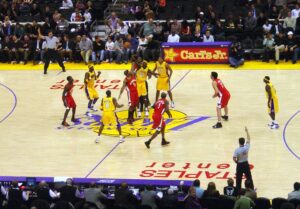 Read more about the article Lakers Game: A Journey Through Triumphs and Challenges