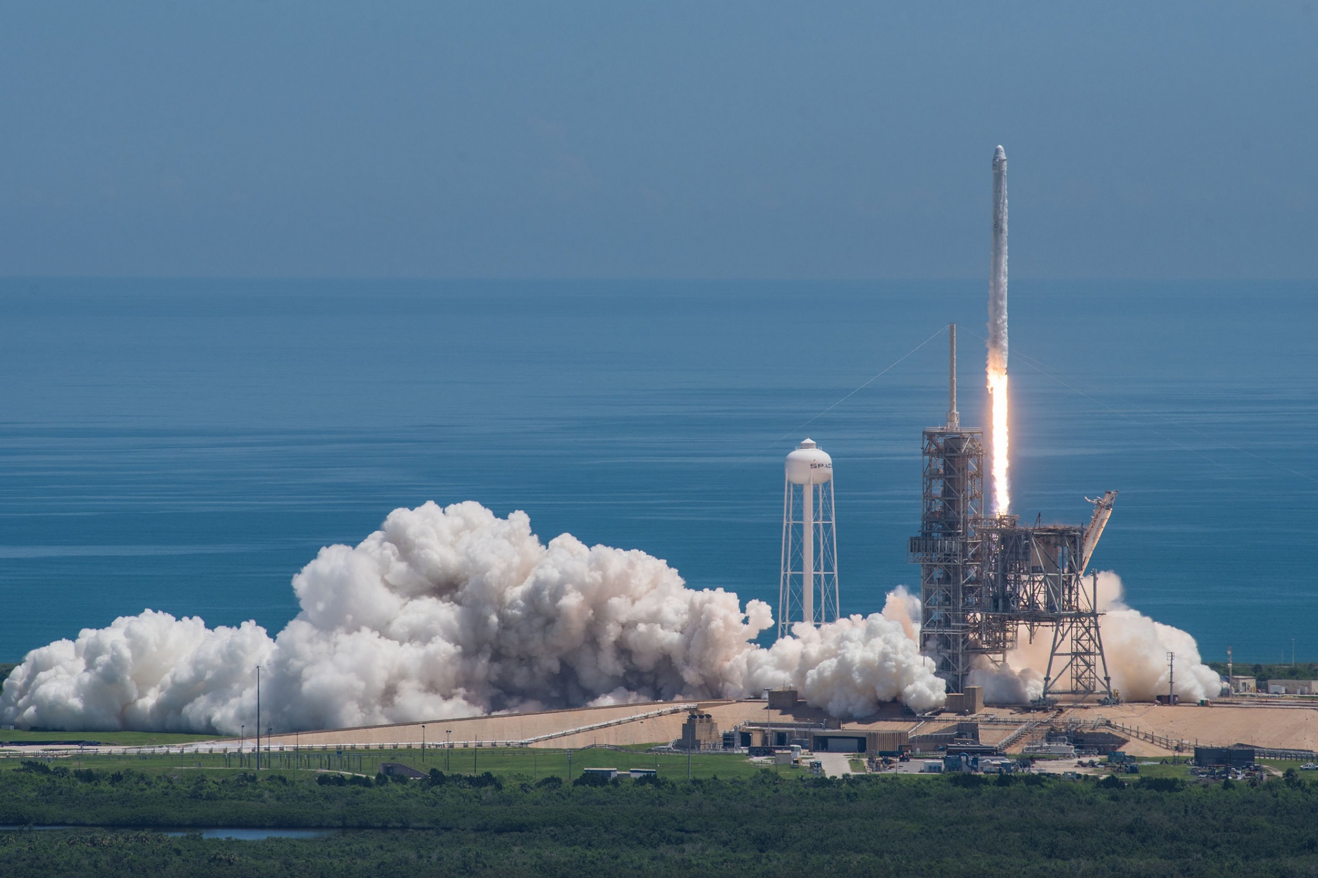 You are currently viewing SpaceX Launch: Pioneering the Future of Space Travel